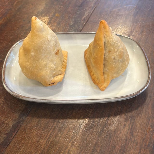 Vegetable Samosa.